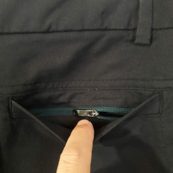 Lululemon | Navy Classic Comission Short - Picture 6 of 10